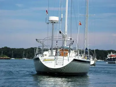 Ericson 38-200