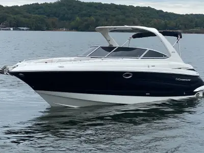 Crownline 335 SS