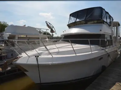 Carver 406 MOTOR YACHT