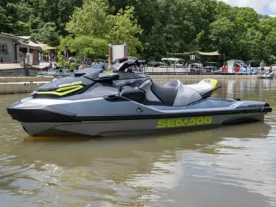 2024 Sea-Doo RXT-X 325
