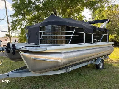 2023 Godfrey Pontoon 2086 CX