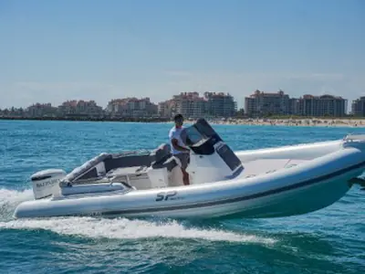 Sea Ray 24