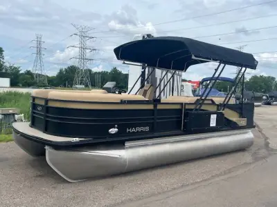 2024 Harris 210