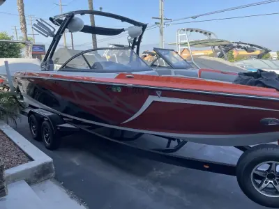 2018 Tige' R23