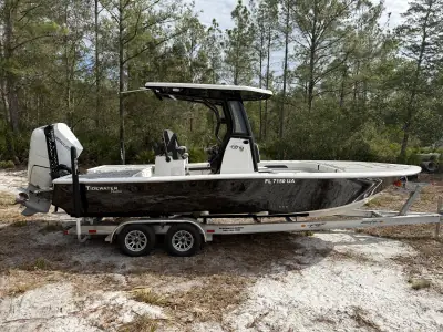 2026 Tidewater 2500 Carolina Bay