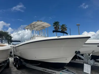 2022 Cobia 237 CC