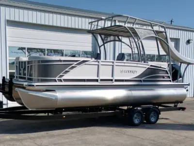 Godfrey Pontoon 255 SD