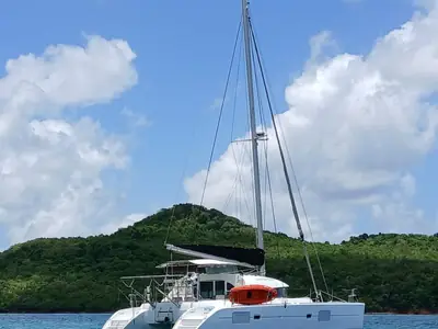 2005 Lagoon 380