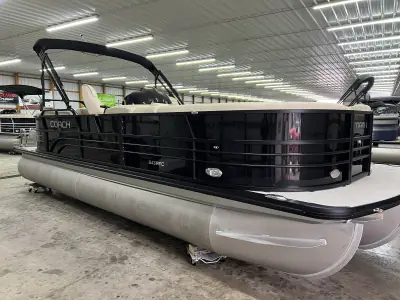 Coach Pontoons 243 RFC