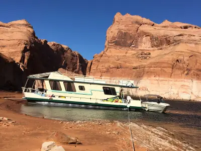 1984 Boatel Houseboats HERCULES 44