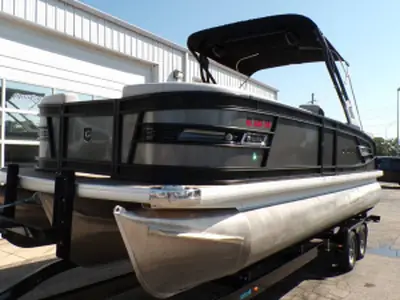 2021 Godfrey Pontoon 2500