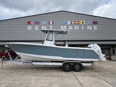 Sea Hunt ULTRA 275 CB