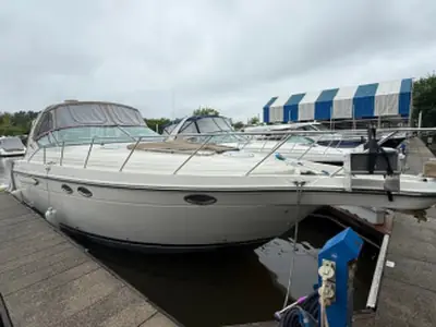 Maxum 3700