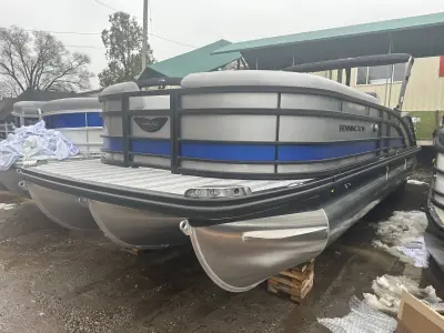 Bennington Pontoons 25 RSB