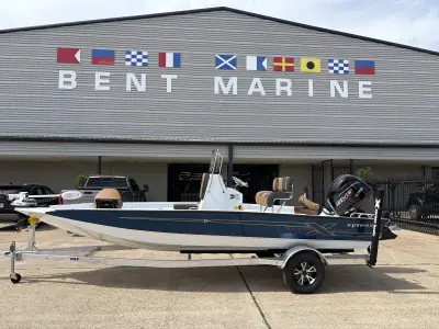 2026 Xpress H20B Bay