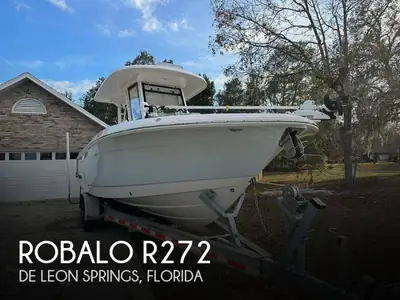 2020 Robalo R272