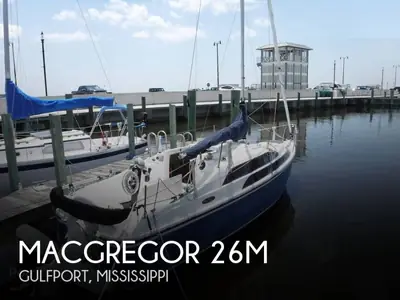 MacGregor 26M