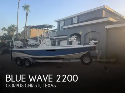 2016 Blue Wave 2200 Pure Bay