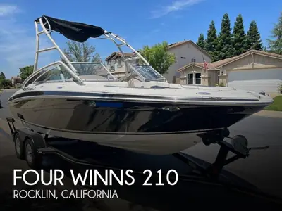2004 Four Winns 210 HORIZON