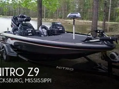 2014 Nitro Z-9