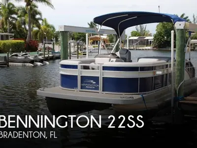 Bennington Pontoons 22 SS