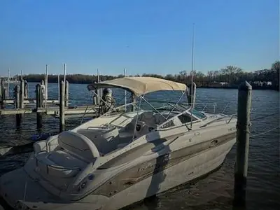 2004 Crownline 270 CR