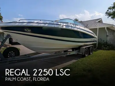Regal 2250 LSC