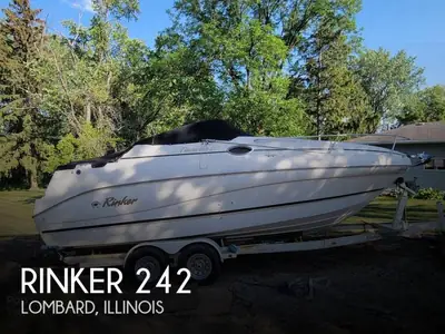 Rinker FIESTA VEE 242
