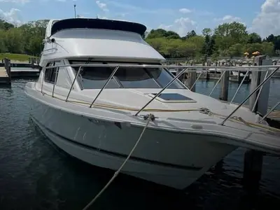 1997 Bayliner Corp 2858 CB