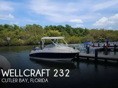 2008 Wellcraft Corp COASTAL 232
