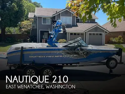 2011 Nautique Super Air Nautique 210
