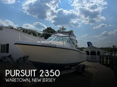 Pursuit 2350 PURSUIT WALKAROUND