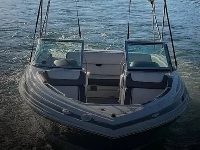 Crownline 225 SS