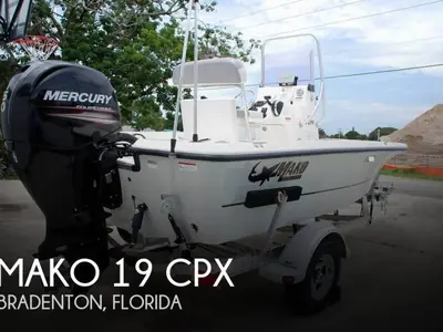2019 Mako 19 CPX