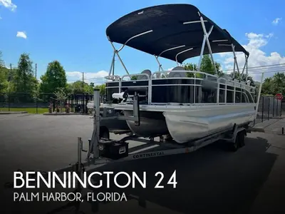 Bennington Pontoons 24 SFX