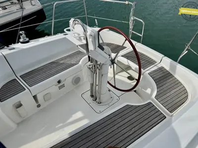 Beneteau Oceanis Clipper 323