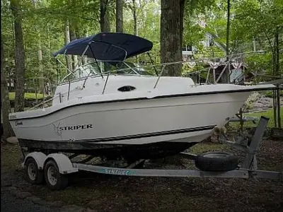 Seaswirl 2100 WA STRIPER
