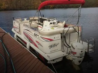Carolina Skiff 2100