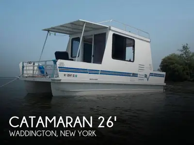 2005 Catamaran Cruisers LIL HOBO