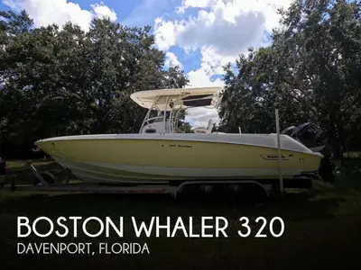 2005 Boston Whaler 320 Outrage