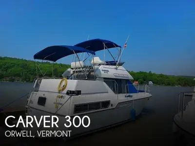 Carver 300 AFT CABIN