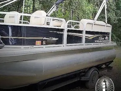 Sun Tracker BASS BUGGY 16XL