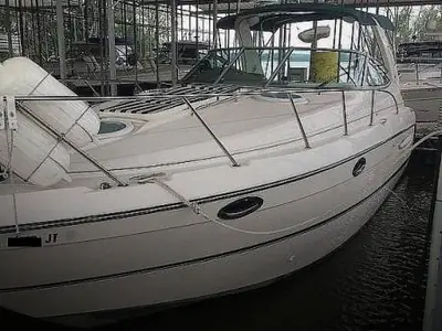 2003 Maxum 3300 SCR