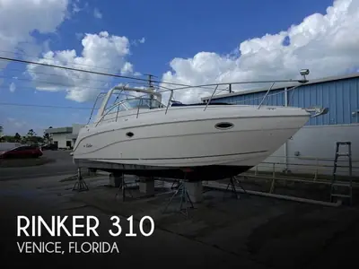 2000 Rinker 310 Fiesta Vee