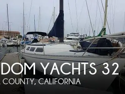 1984 Freedom 32