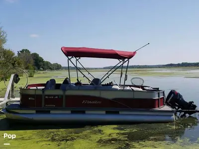 2020 Manitou Pontroon Aurora