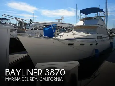 1987 Bayliner Corp 3870