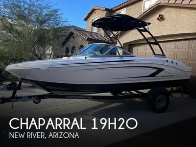 2016 Chaparral H2O 19 SPORT