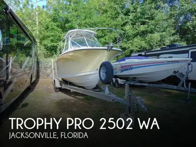 Trophy 2502 WA