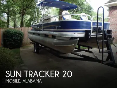 2013 Sun Tracker FISHIN BARGE 20 DLX